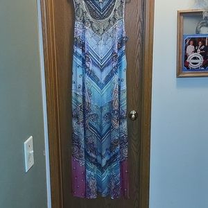 One World sleeveless pattern with Butterfly back dress